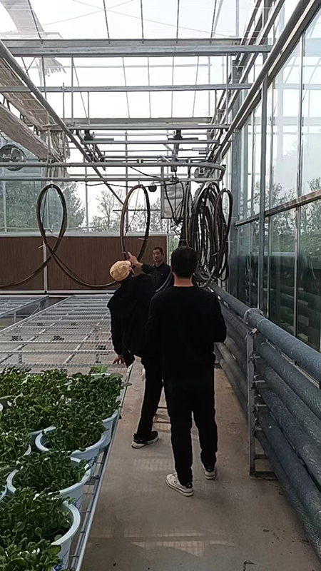 温室大棚喷灌机